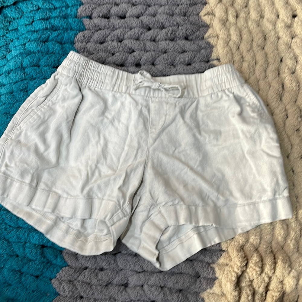 Women’s linen Old Navy shorts